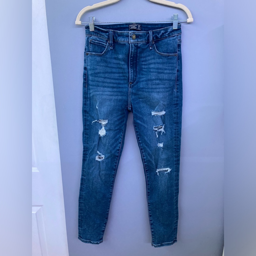 Abercombie & Fitch Simone High Rise Super Skinny Distressed Jeans Size 6s